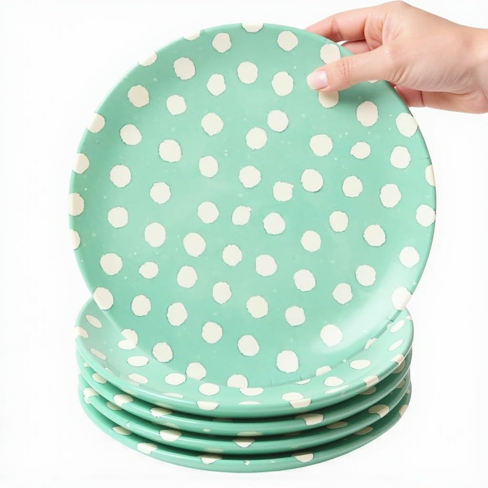 ilohaus bamboo plates for kids 8-inch four-pack, durable and eco-friendly for everyday meals.