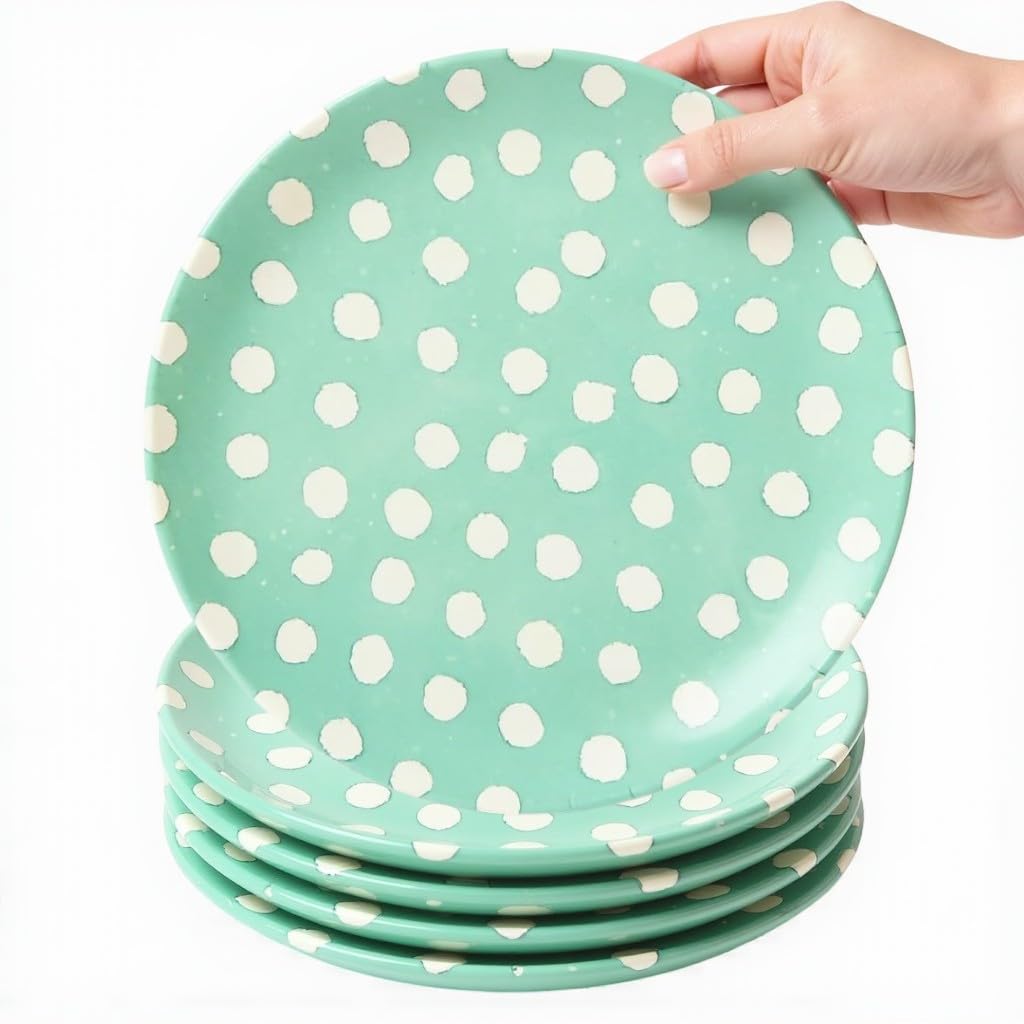 ilohaus bamboo plates for kids 8-inch four-pack, durable and eco-friendly for everyday meals.