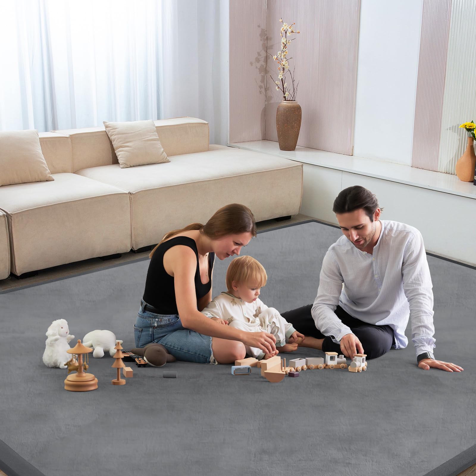 ILPEOD easy-clean surface helps manage spills in active play areas.
