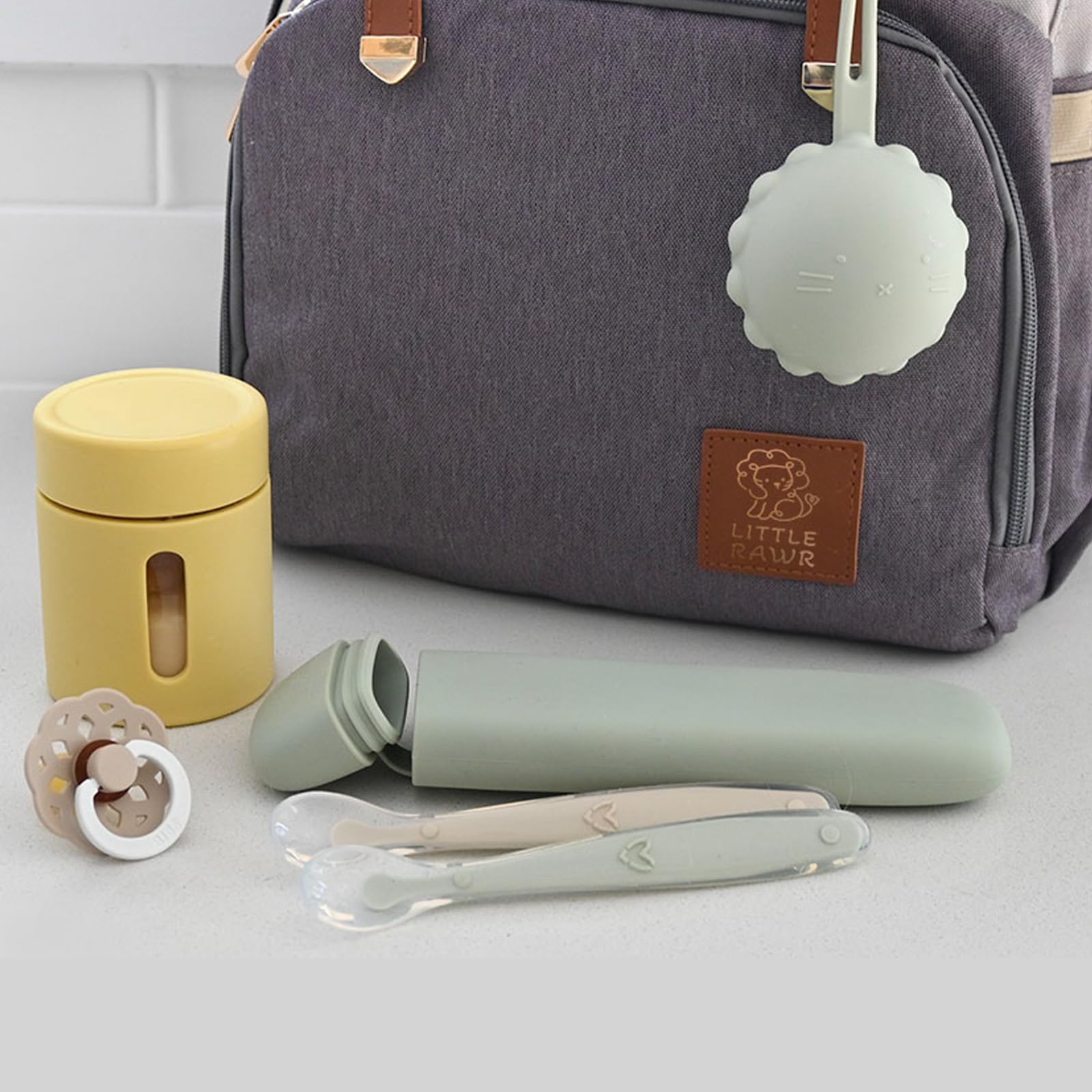 Imagination Junction interchangeable spoons support growing feeding stages