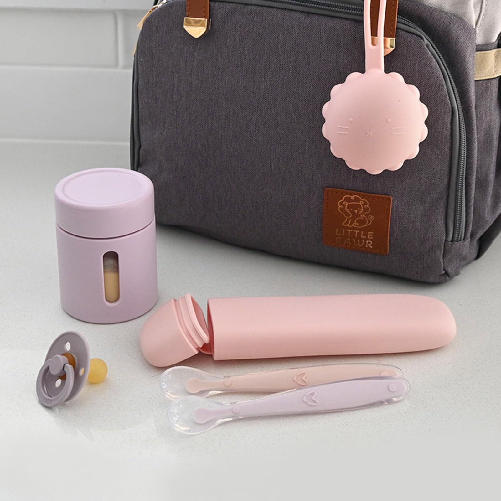 Imagination Junction travel-friendly spoon set with two interchangeable spoons