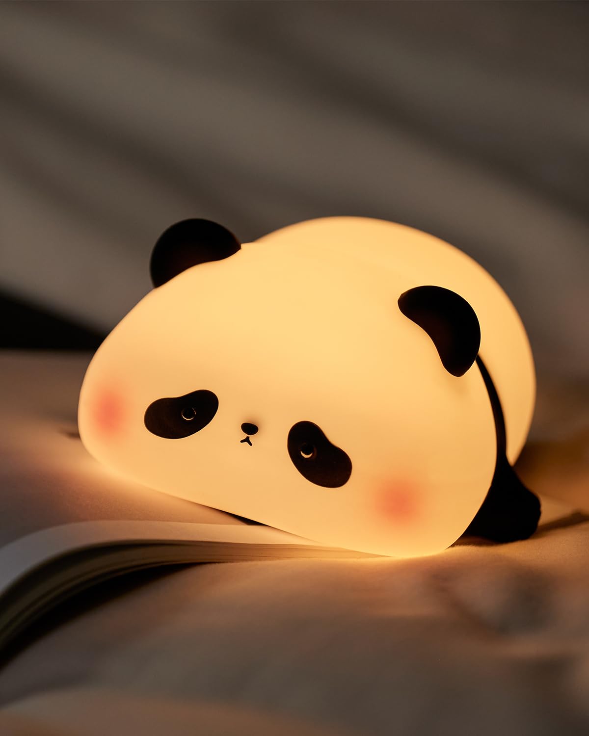 IMMORROSA gift-ready panda night light makes a charming present