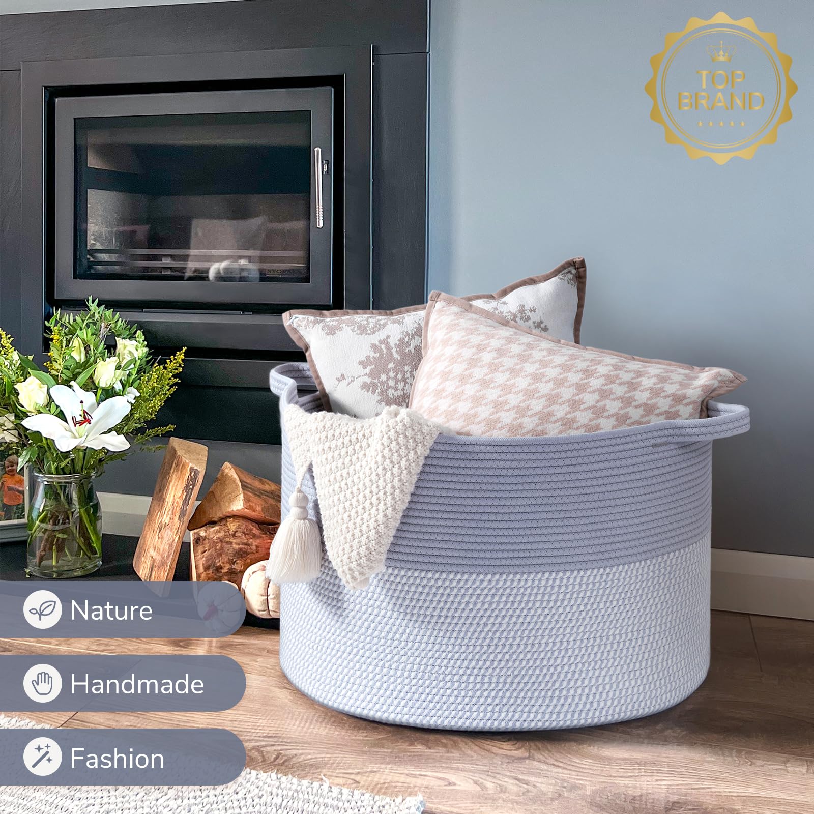 INDRESSME folds flat for easy storage when not in use