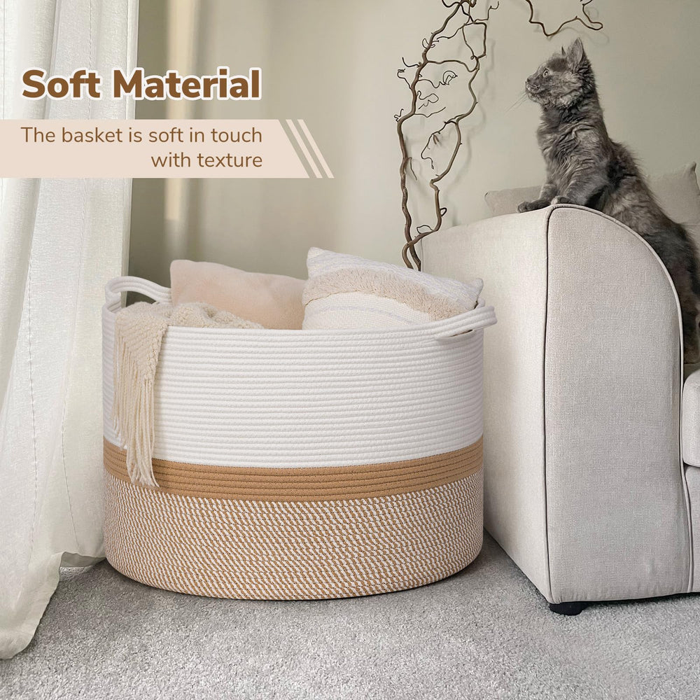 INDRESSME 115L basket with neatly folded blankets for tidy storage.