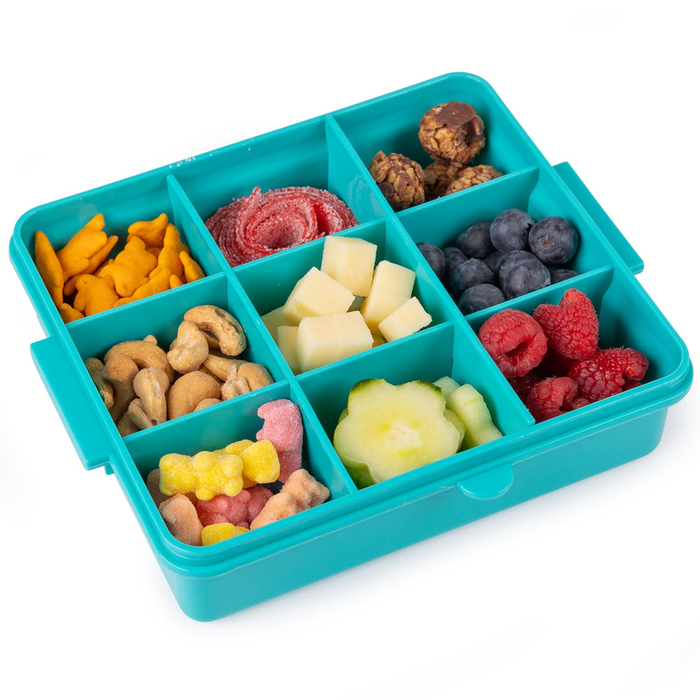 INGUSEE travel snack box removable dividers allow customizable snack layouts.