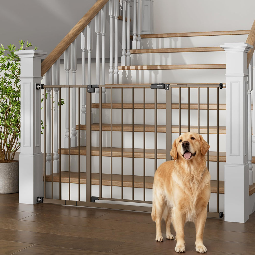 InnoTruth baby gate wide-stair adjustable keeps kids safe near stairs.
