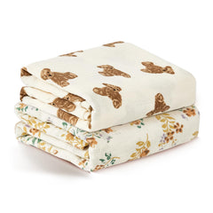Insular bear-pattern muslin swaddle blanket for cozy newborn sleep