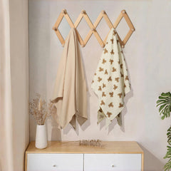 Insular muslin swaddle breathable cotton 47x47 keeps baby cool and comfortable.