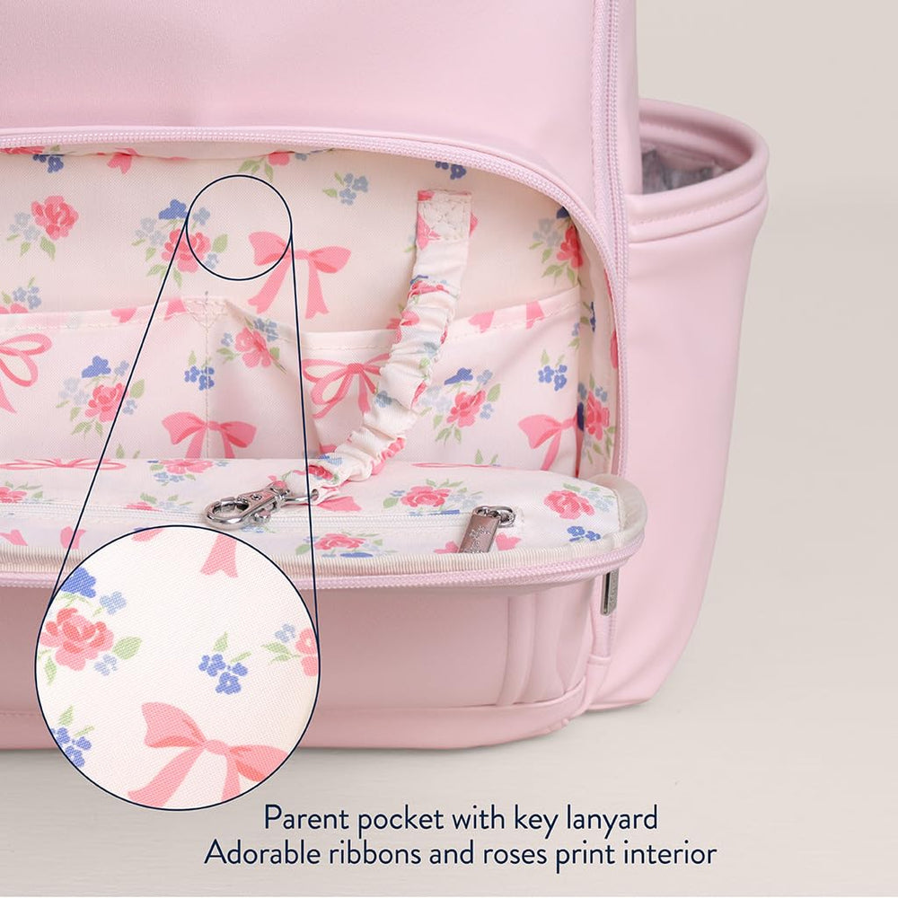 Itzy Ritzy Boss Plus laptop pocket fits up to 15 inches