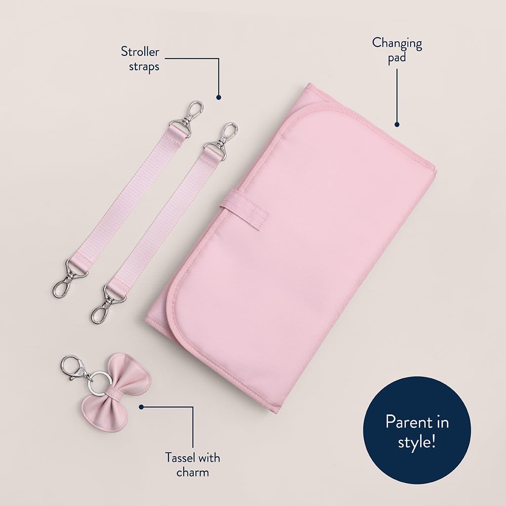 Itzy Ritzy Boss Plus bottom rubber feet stay clean and stable