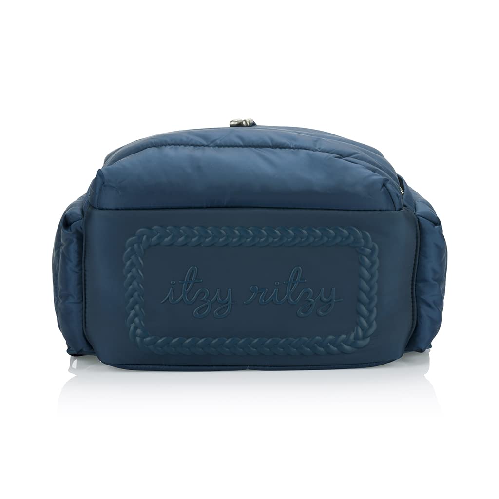 Itzy Ritzy Dream Backpack stroller straps enable smooth transitions between activities.