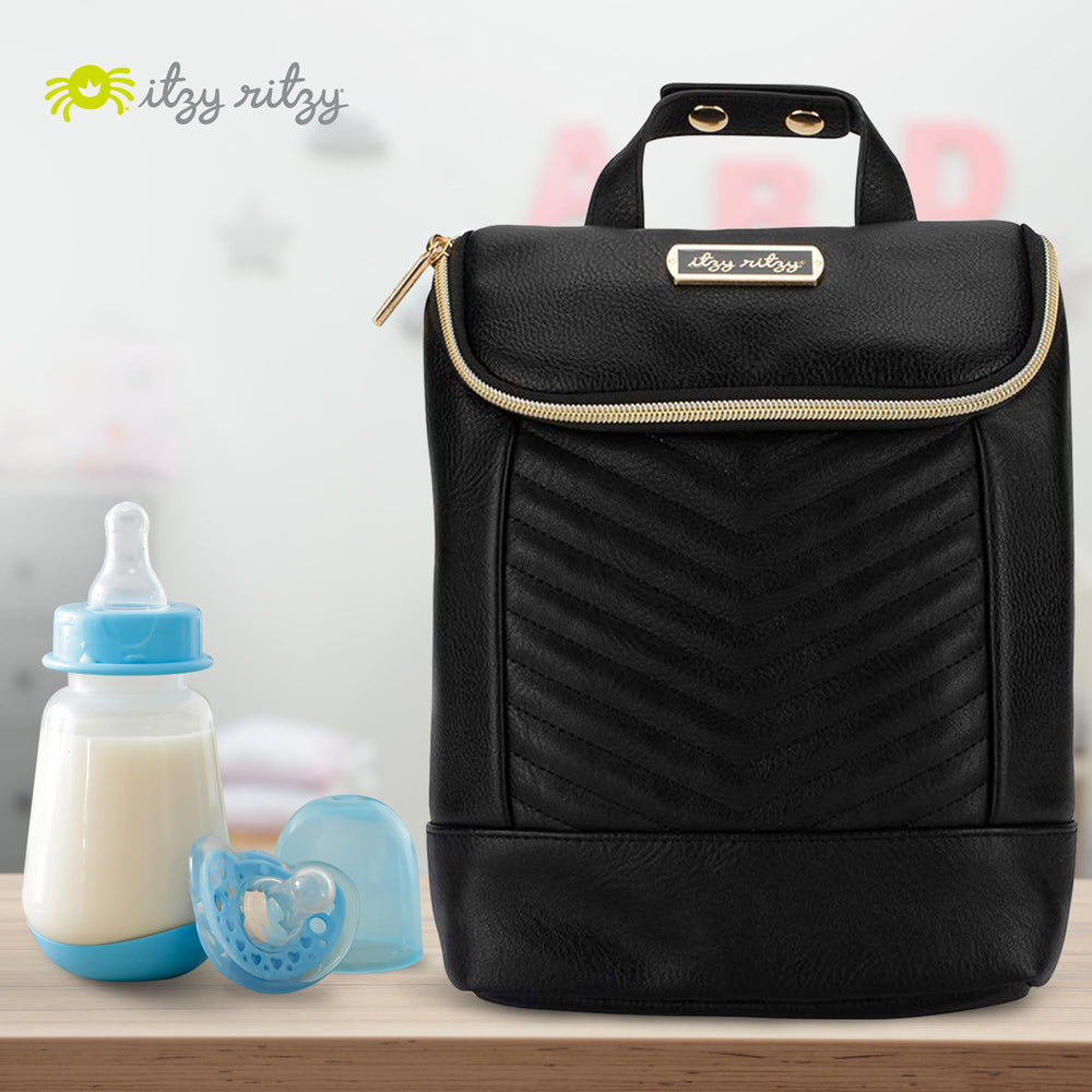 Itzy Ritzy insulated bottle bag doubles as a parent lunch box for meals.