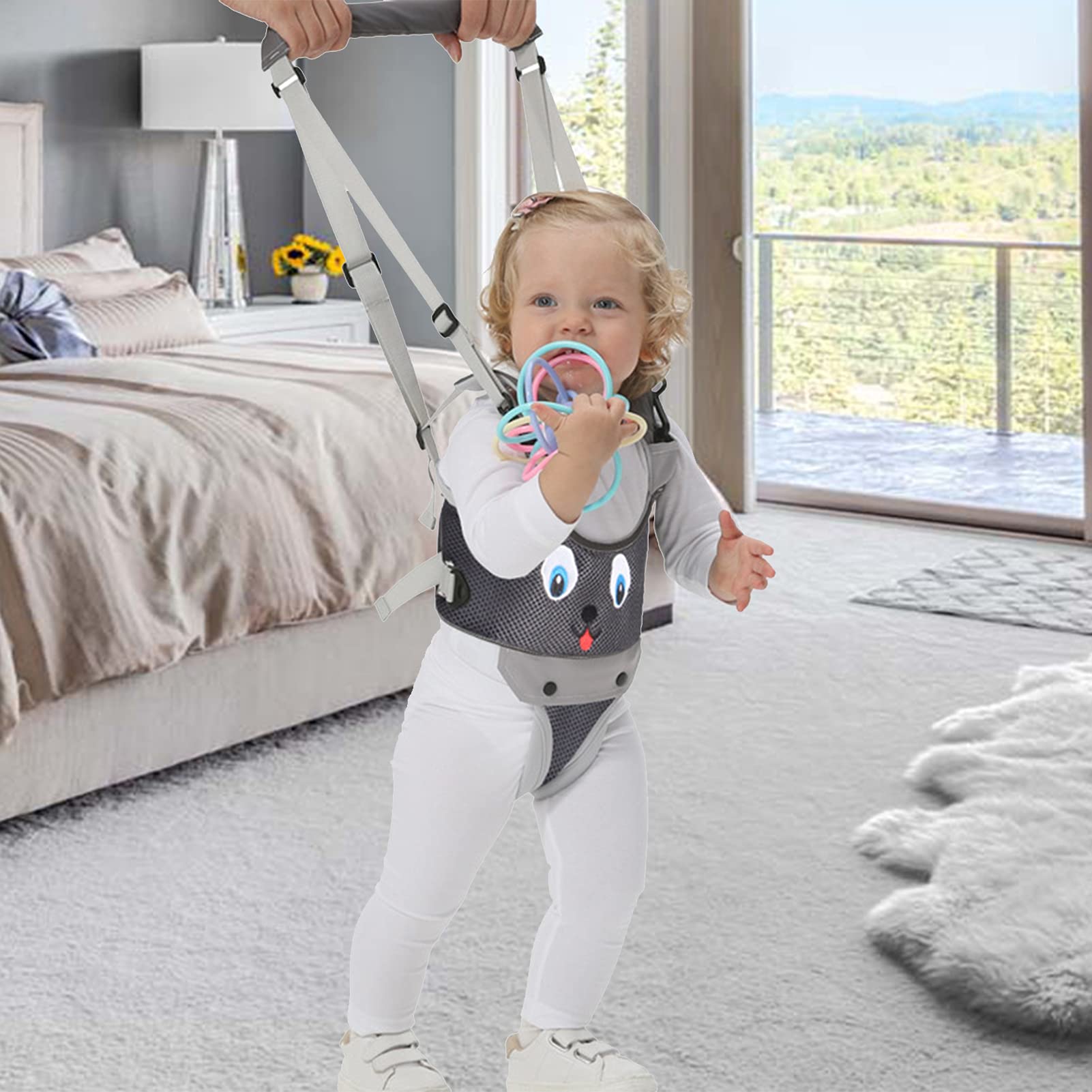 IULONEE easy-on, easy-off harness ideal for quick diaper changes.