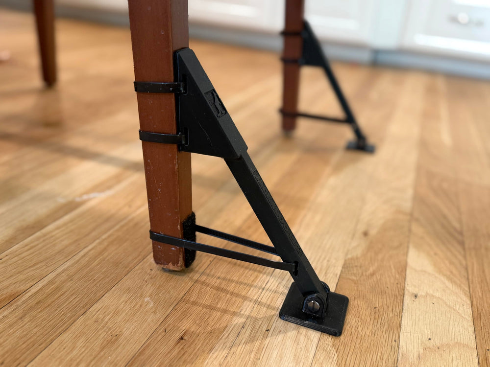 Jackaroo Leg Classic installation is quick and tool-free for busy families