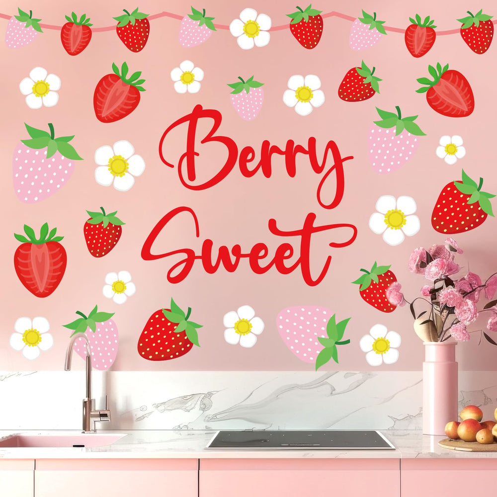 JarThenaAMCS Strawberry Daisy décor suited for birthdays and parties in any space.