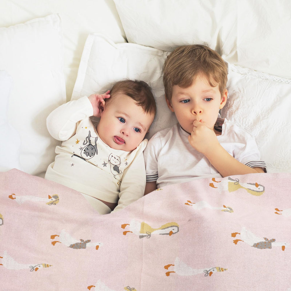 JarThenaAMCS Silly Goose blanket stays plush after frequent washes.