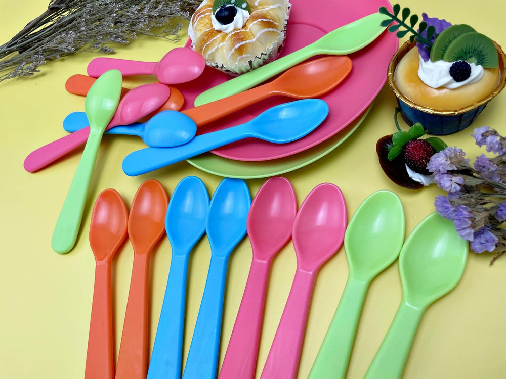 Jawbush on-the-go spoons fit lunch boxes and travel.