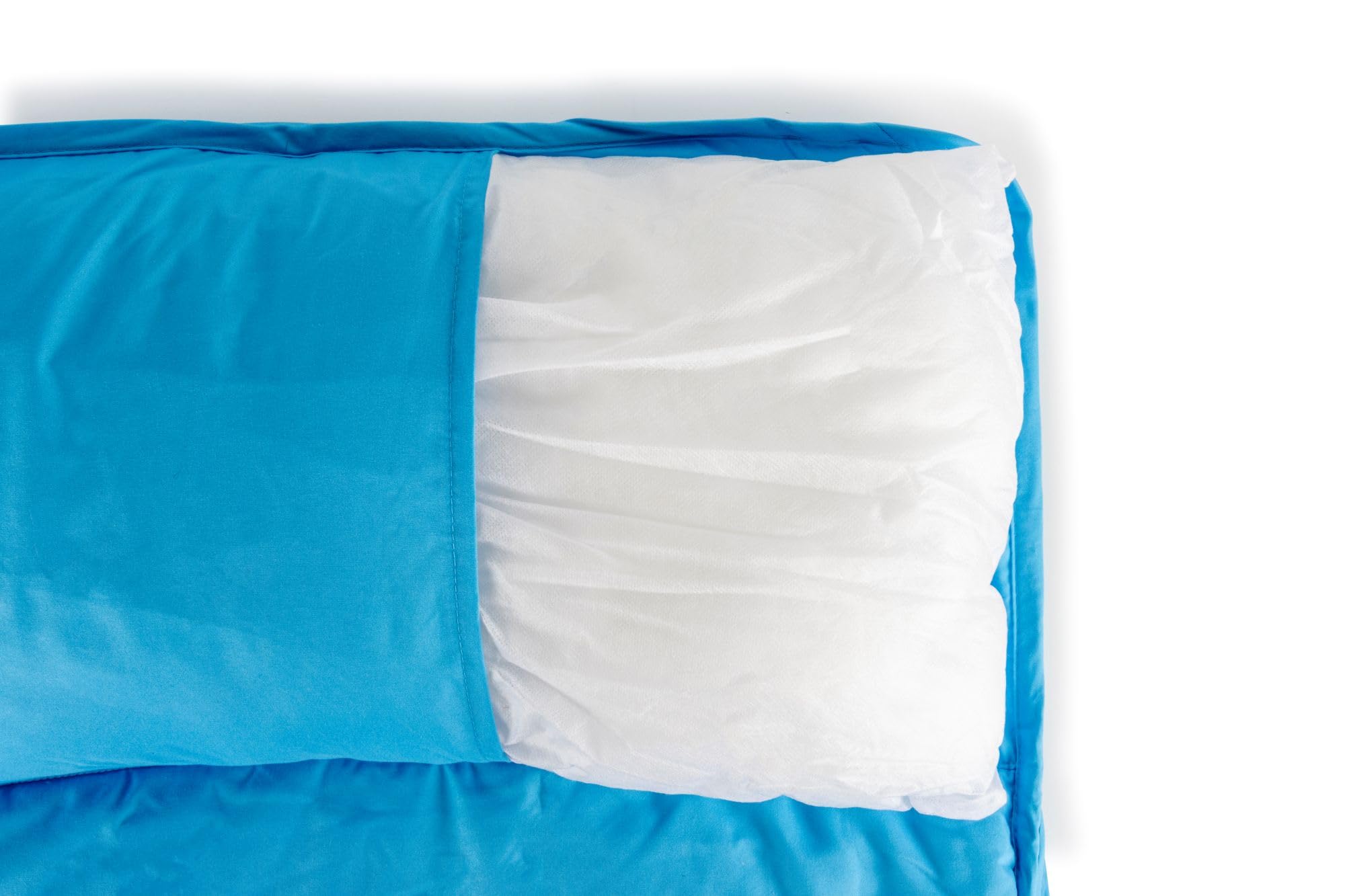 Built-in carry handle on the Jay Franco Iron Man nap mat