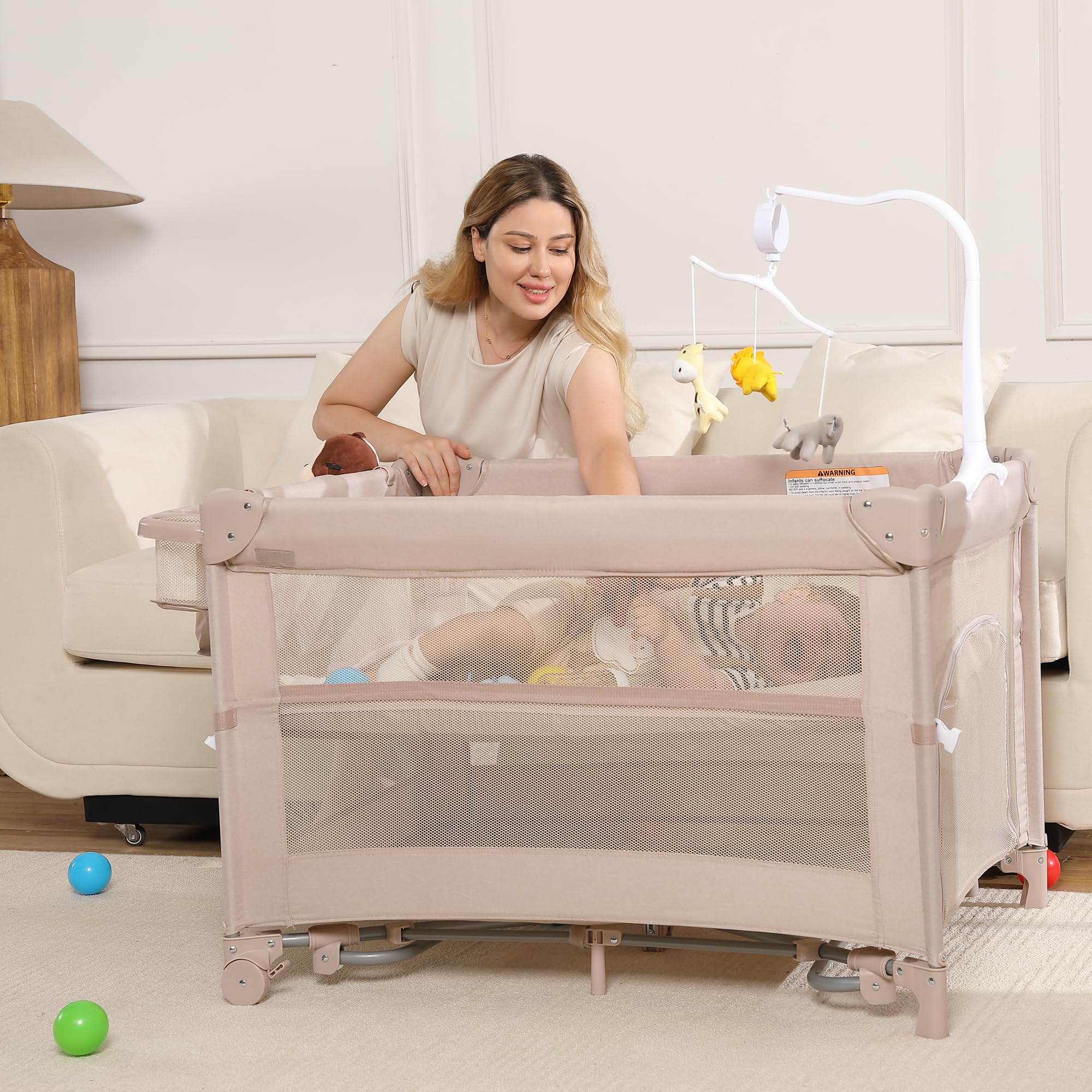 Jekeu rock-a-bye bassinet converts to a standalone rocker for soothing naps.