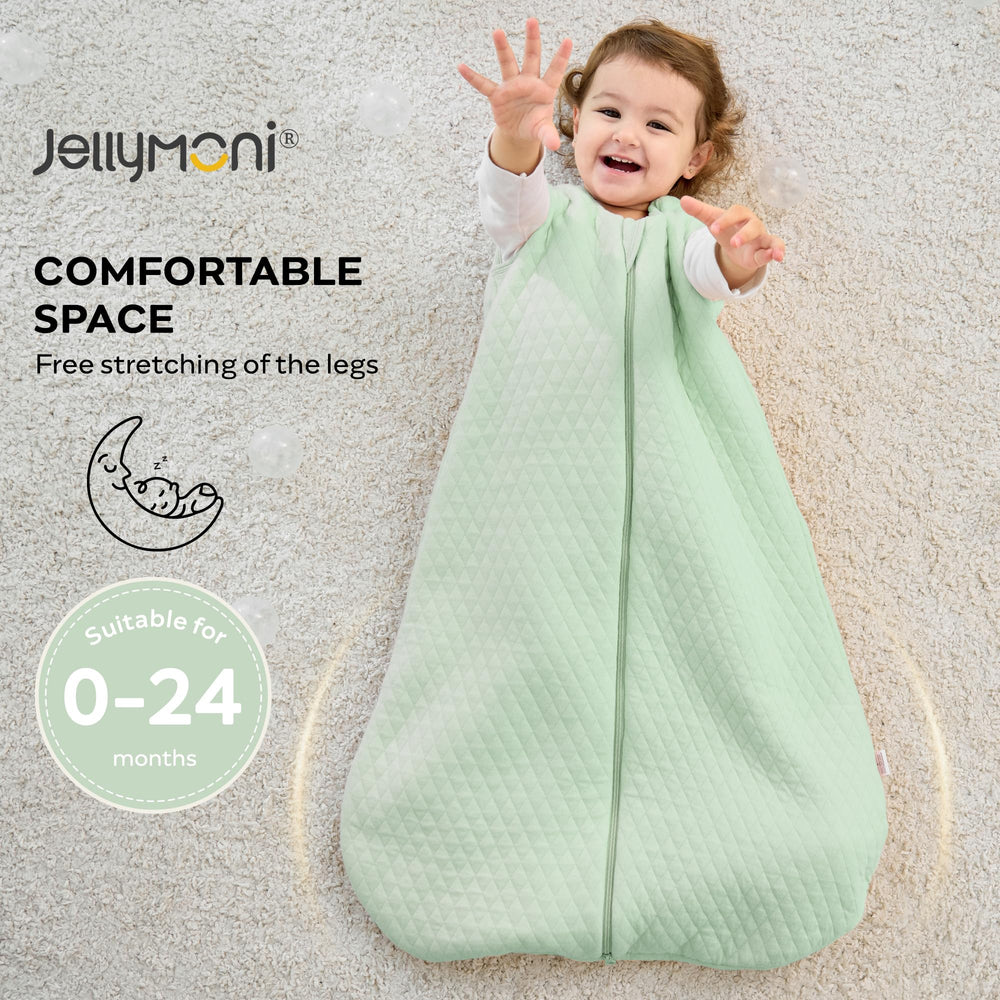 Jellymoni 100% cotton fabric feels soft against baby's skin.