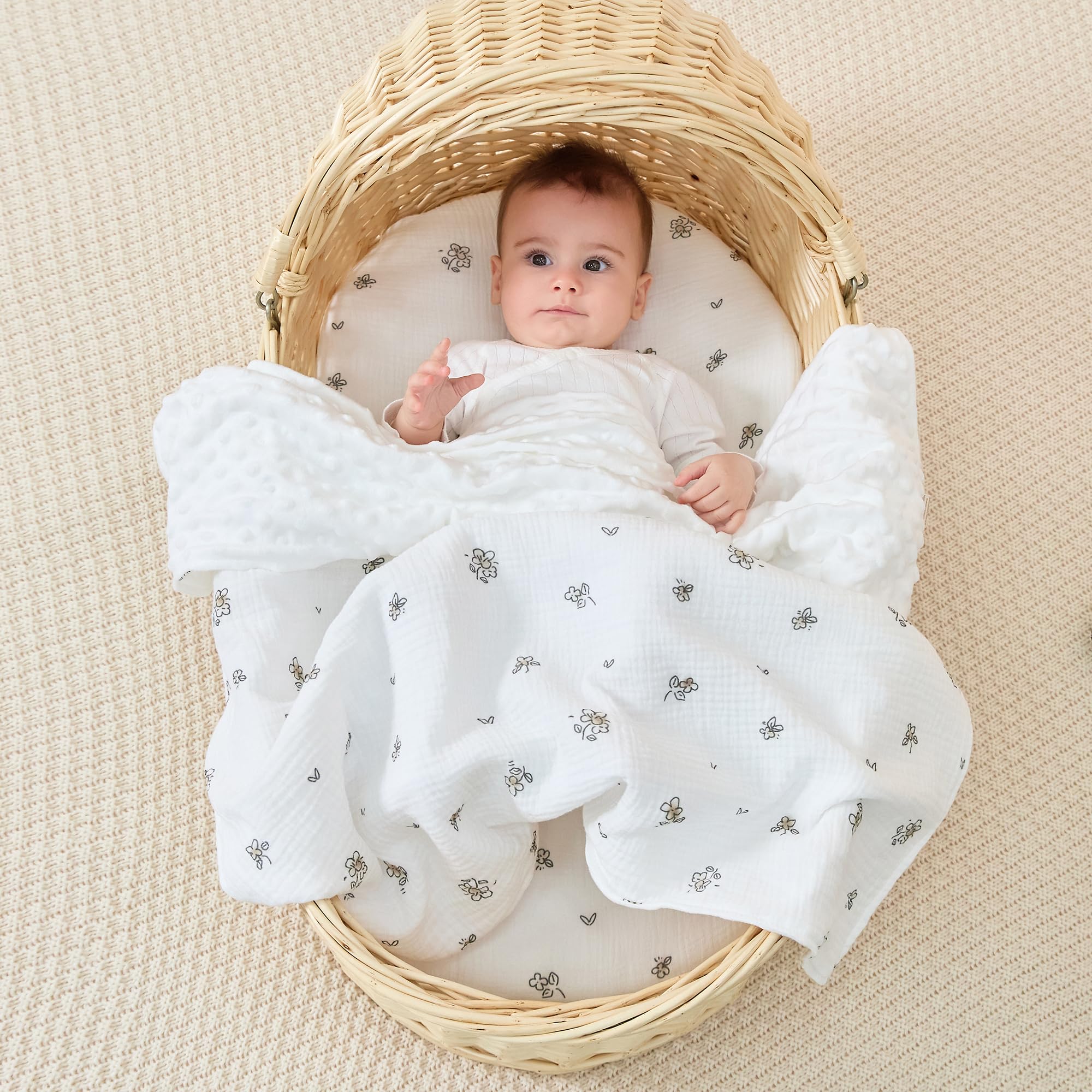 JELLYMONI raised-dots texture on back adds soothing tactile comfort for baby