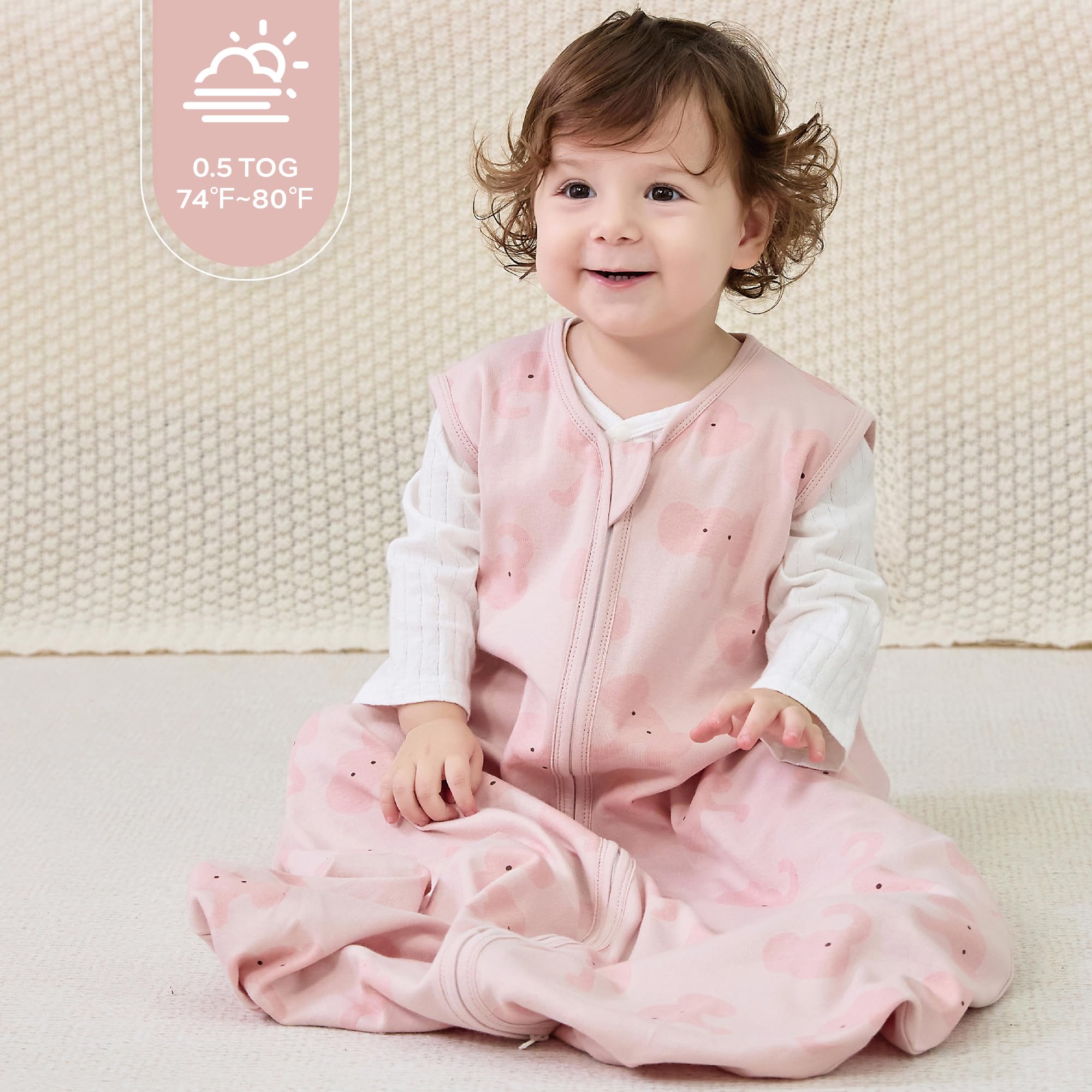Jellymoni sleep sack bottom zipper enables quick diaper changes.