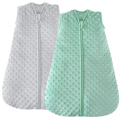 JELLYMONI fleece baby sleep sack with plush heart-dot surface for cozy nights.