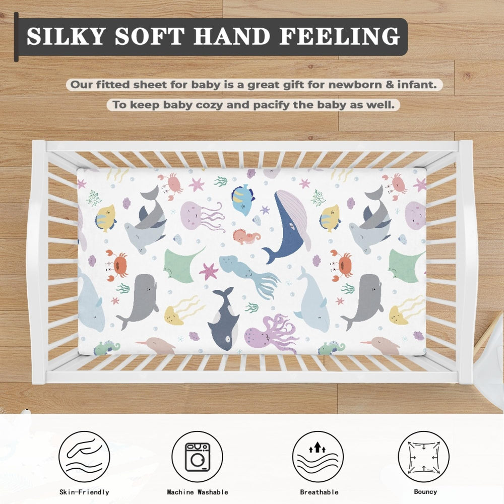 JEPFEIXIA Colorful design adds playfulness to a baby’s nursery