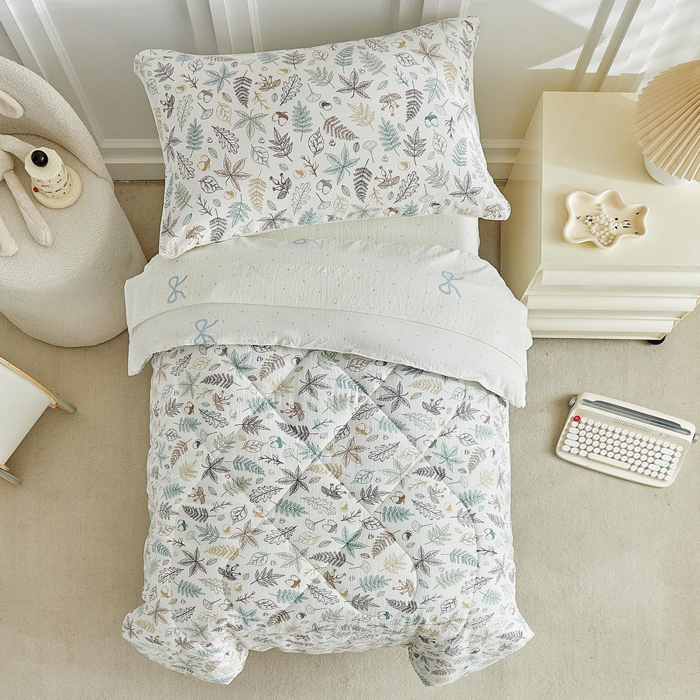 JHCHMX 4-piece packaging enables easy setup in a kid's room