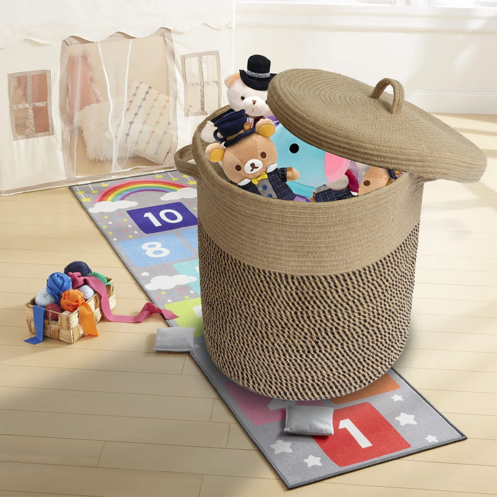 JIABOLANG 60L woven basket offers ample capacity for blankets and toys.