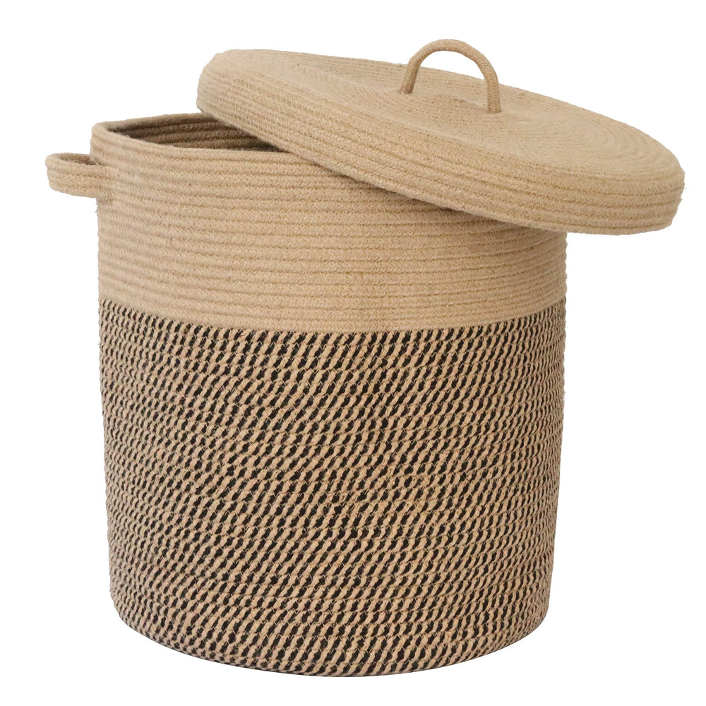 JIABOLANG extra large basket with lid keeps laundry concealed and tidy.