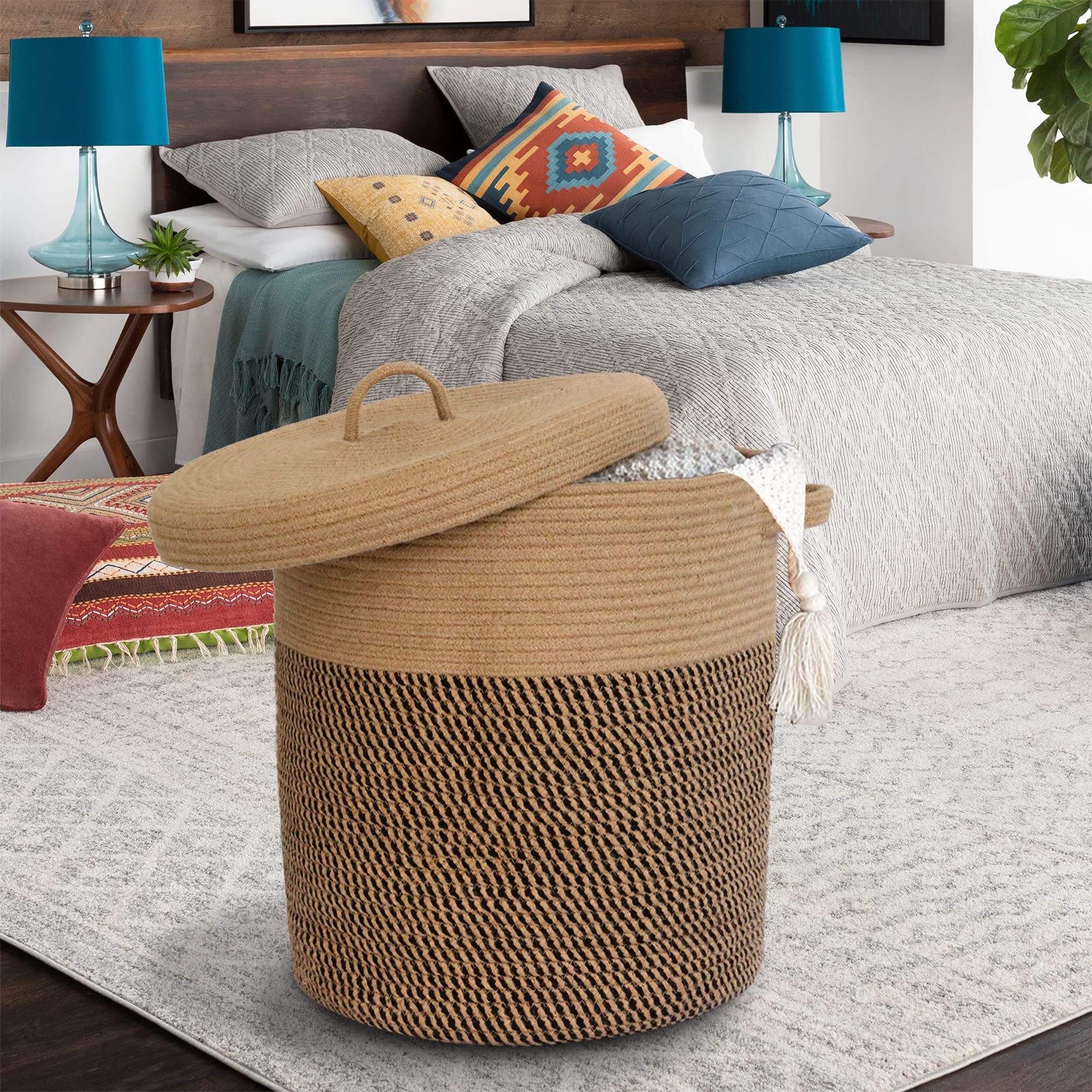 JIABOLANG storage basket for living spaces helps curb clutter.