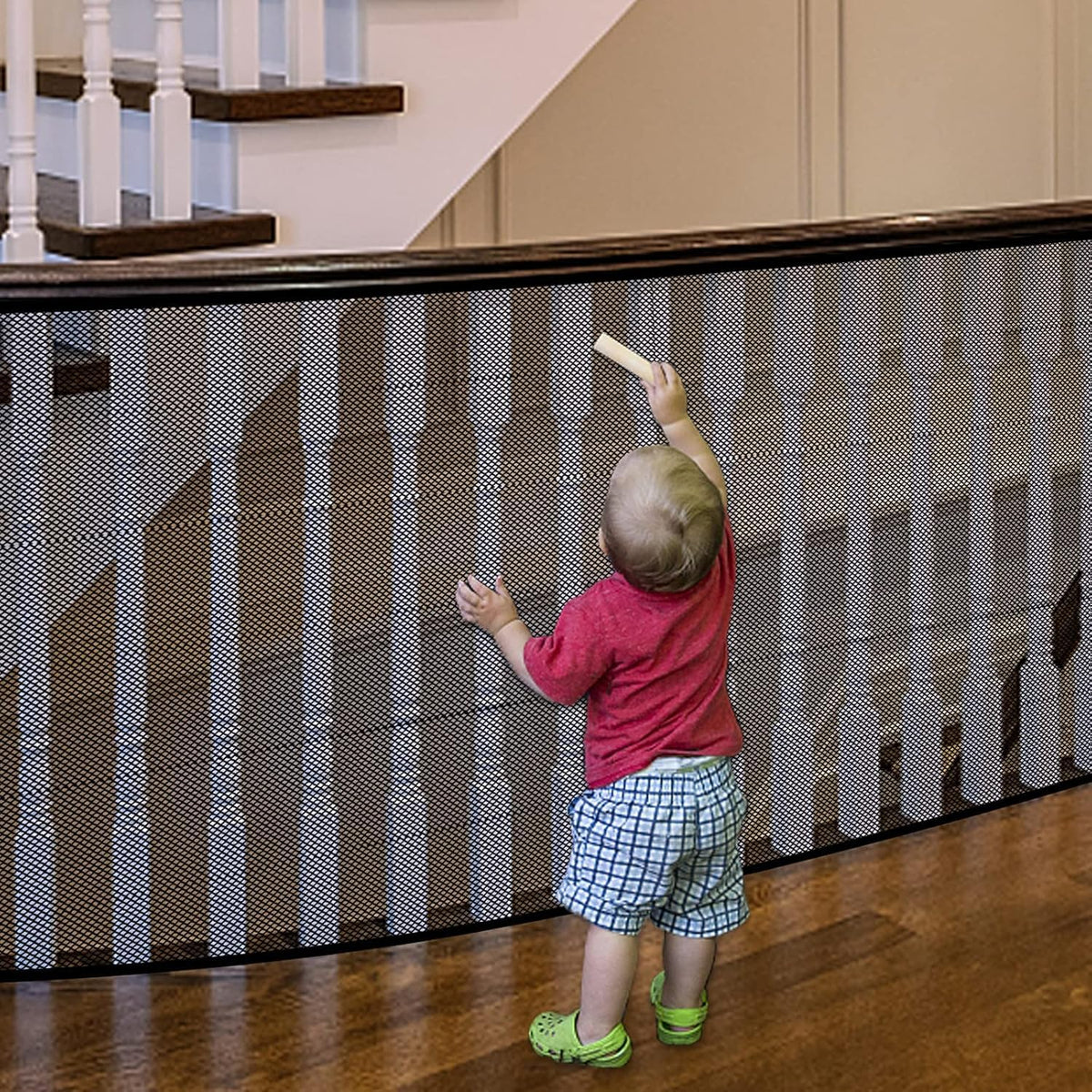 JIFTOK Stairway Net assembly demonstrates simple setup for safe stairs.