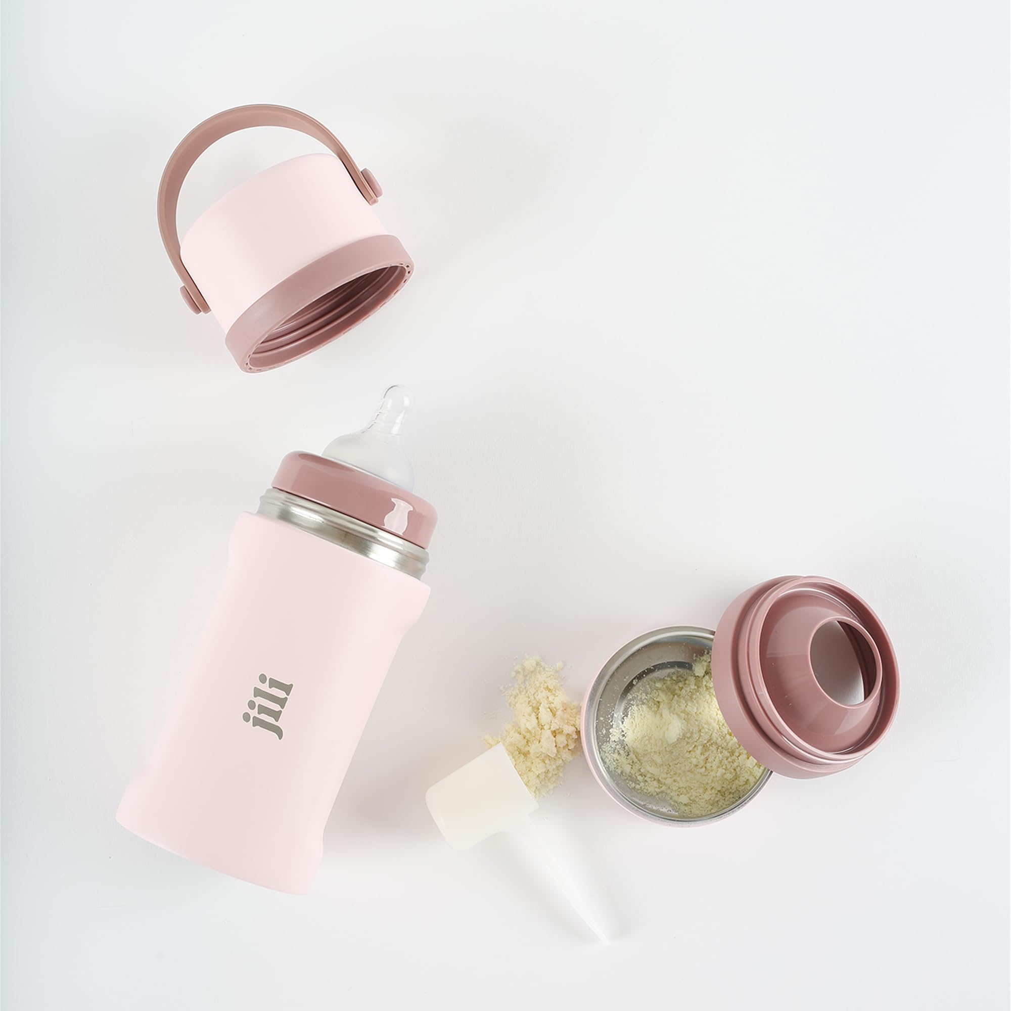 Jili insulated stainless steel bottle preserves temperature for hours.