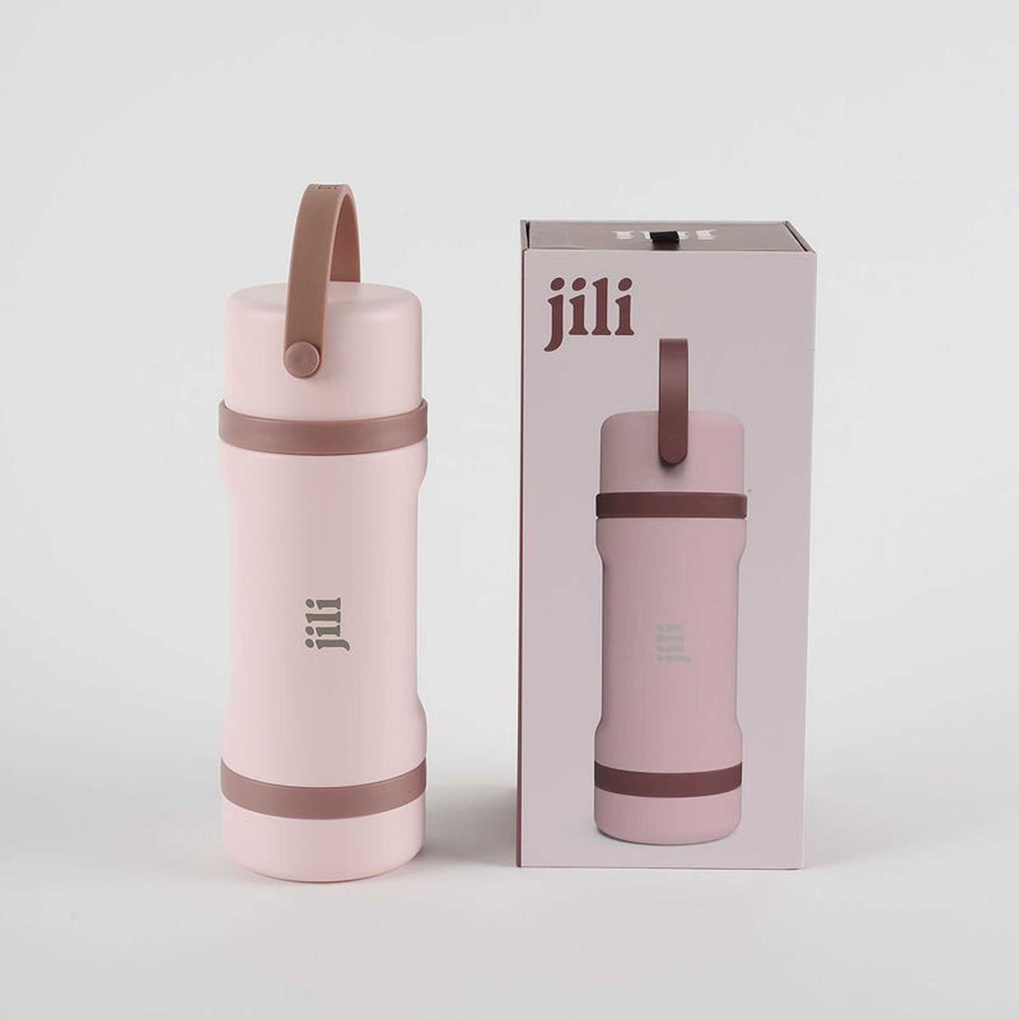 Jili all-in-one bottle supports travel with convenient integrated features.