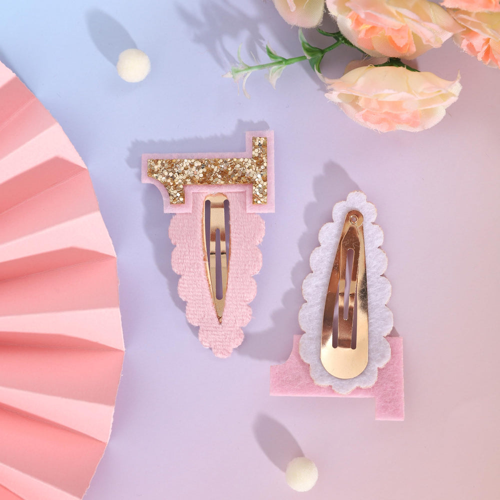 Jissoo mini gift pink hair clip suitable for a keepsake.