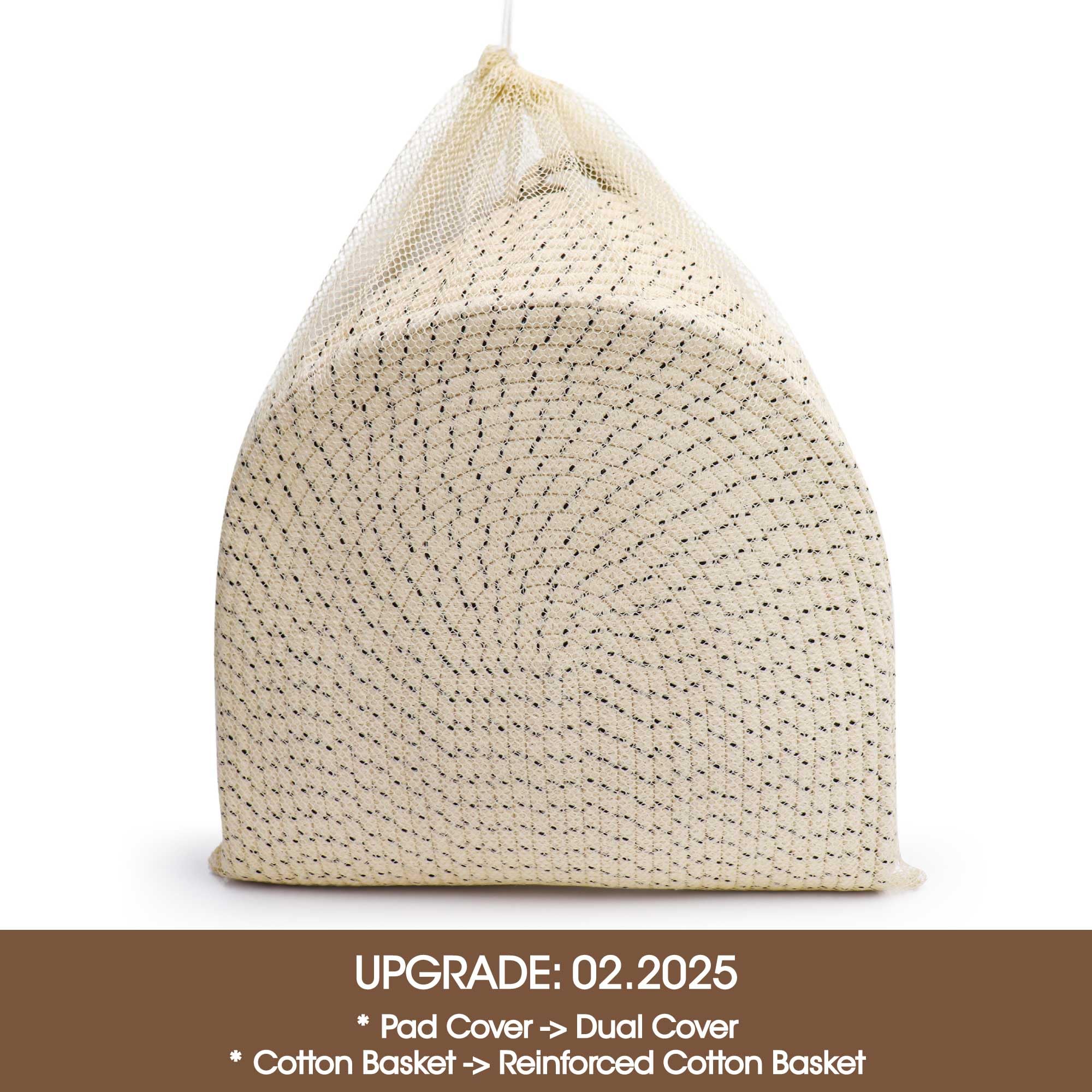 Organic cotton rope detail adds a soft touch and style