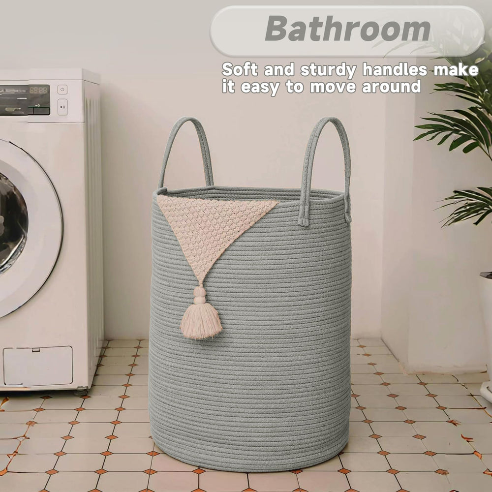 JMvicyroam soft sturdy handles provide a safe grip for transporting laundry around the home