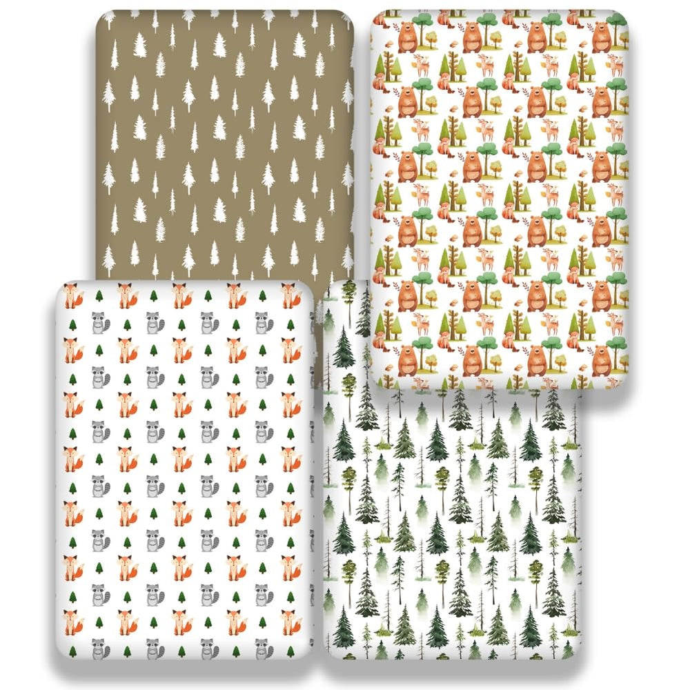 Jola's House woodland design crib sheet with elastic edges fits snugly.