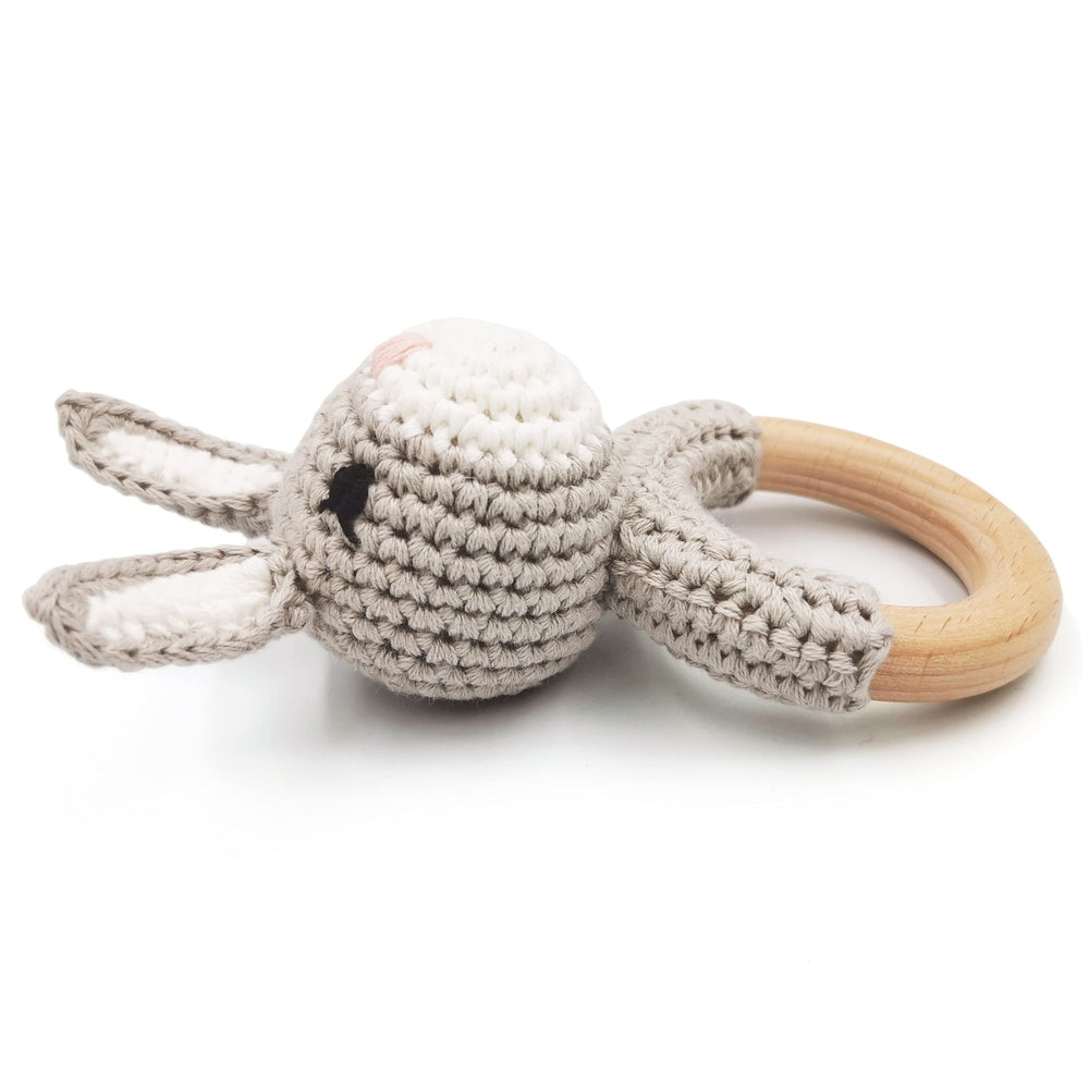 Joliecraft Knit-Cotton-Yarn Toy for soft texture and safe infant play.