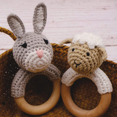 Joliecraft Soft Rattle supports early auditory and tactile development for babies.