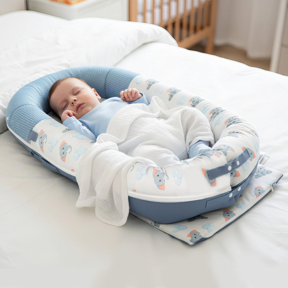 Portable and lightweight design with handles for easy carrying of the JollyBoo lounger.