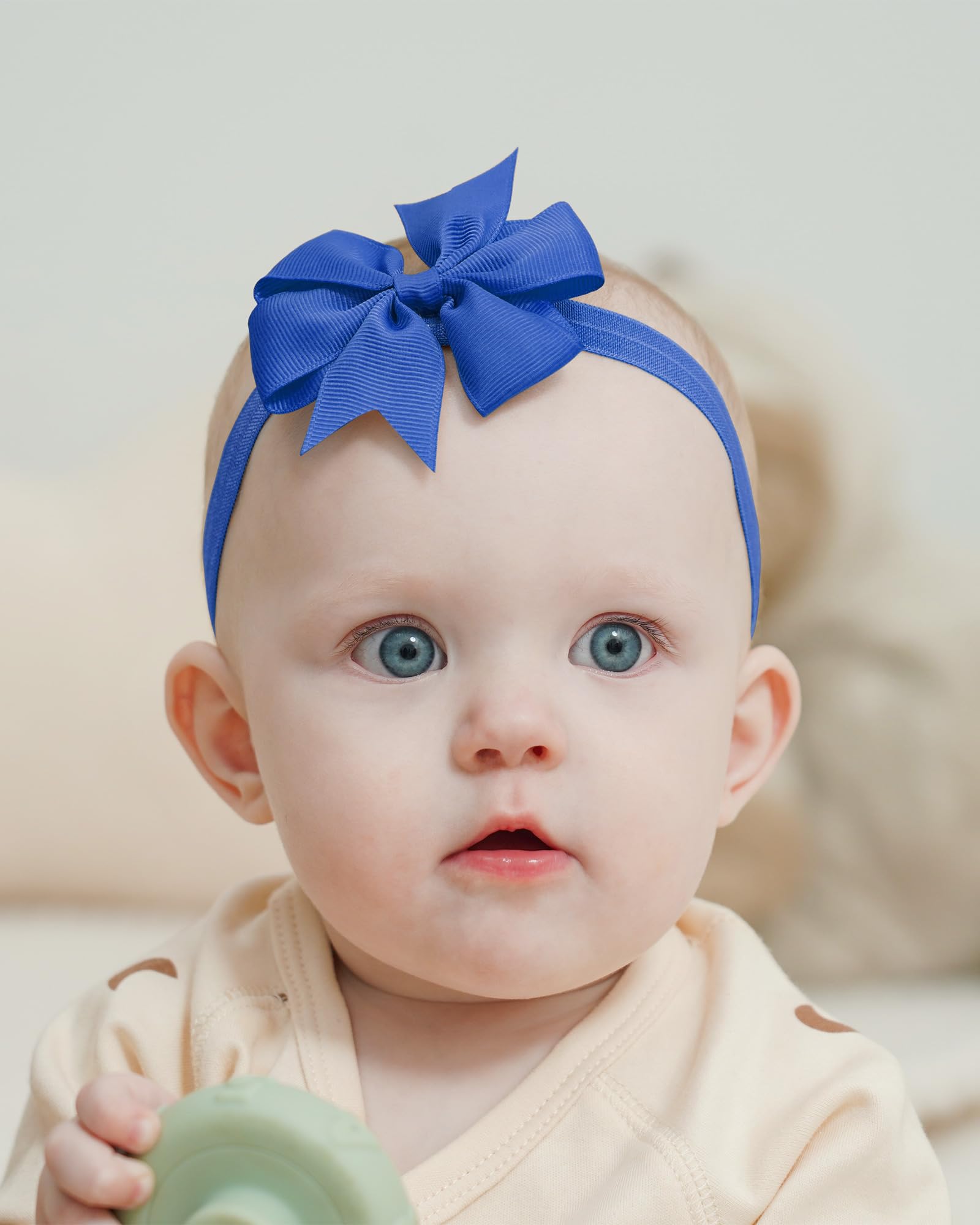 Jollybows grosgrain bows provide secure, comfortable fit for everyday wear