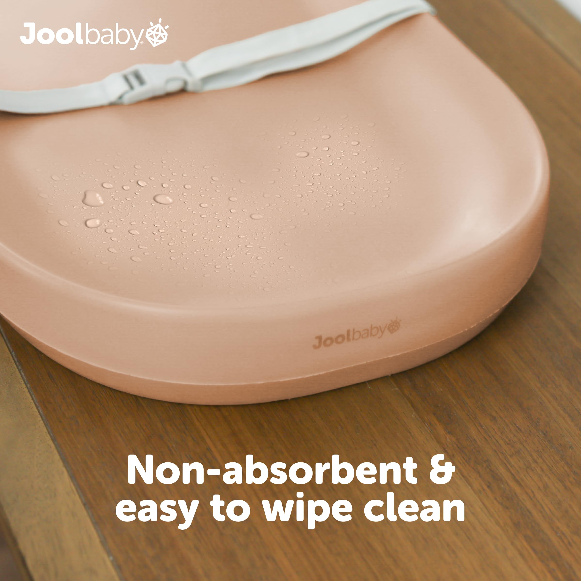 Jool Baby waterproof pad surface, wipe-clean and mess-resistant.