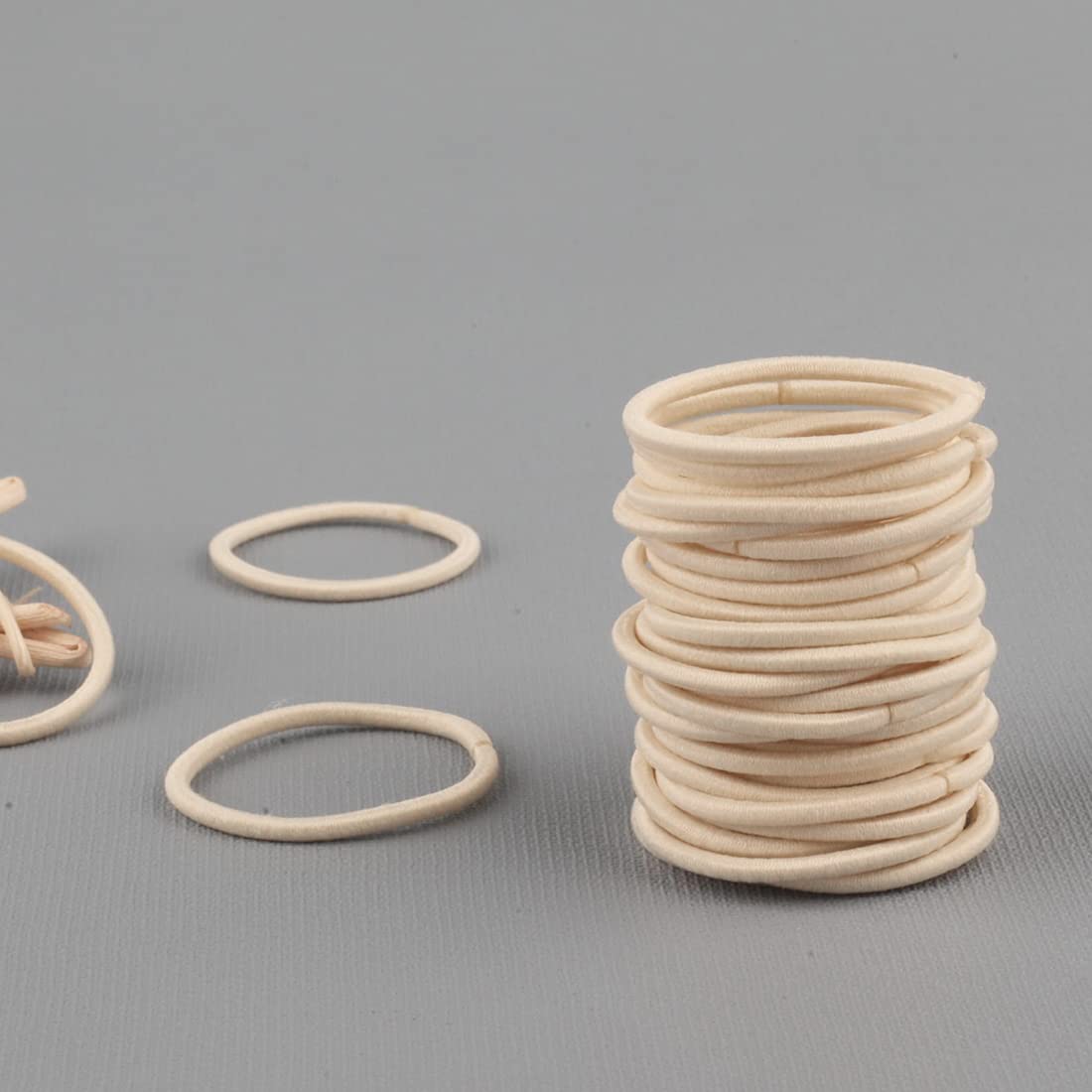 Joyeah seamless design with no metal, gentle on delicate baby hair.