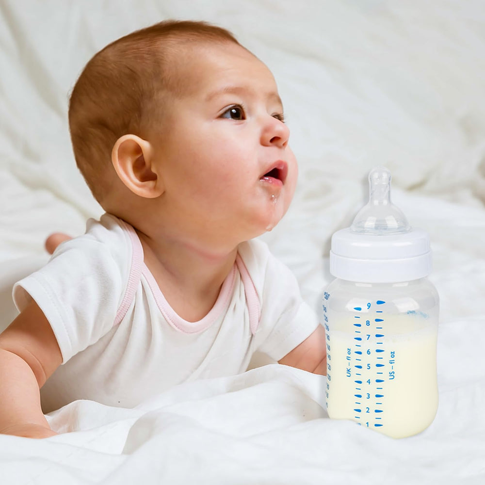 Joyfeed fast-flow nipple in action supports smooth daytime feeding