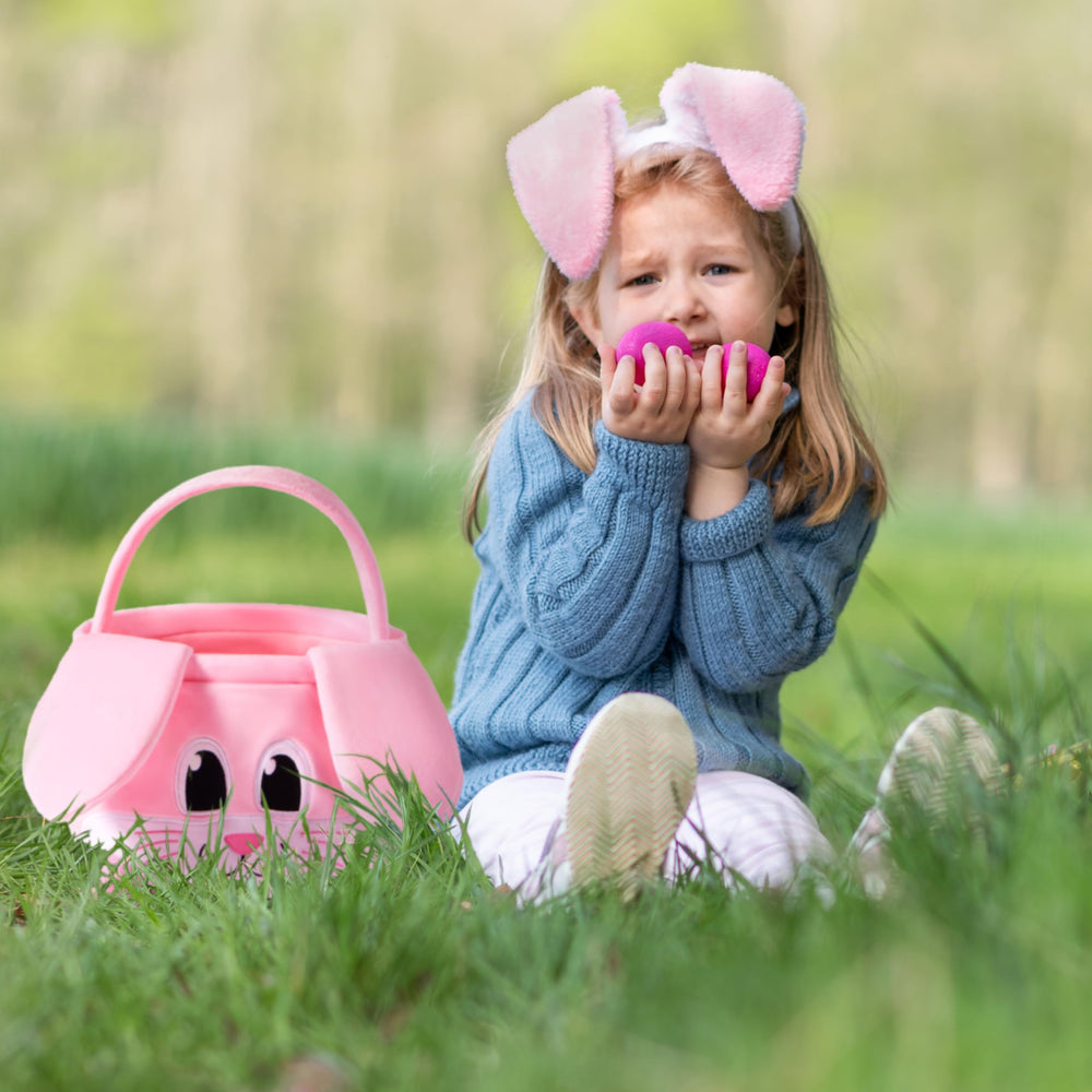 JOYIN Easter gift basket ideal for kids' celebrations and party favors.