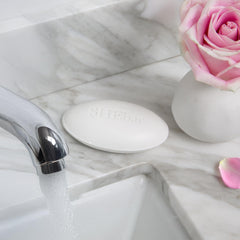 Joylux Shebar uses clean ingredients free from parabens for sensitive areas.
