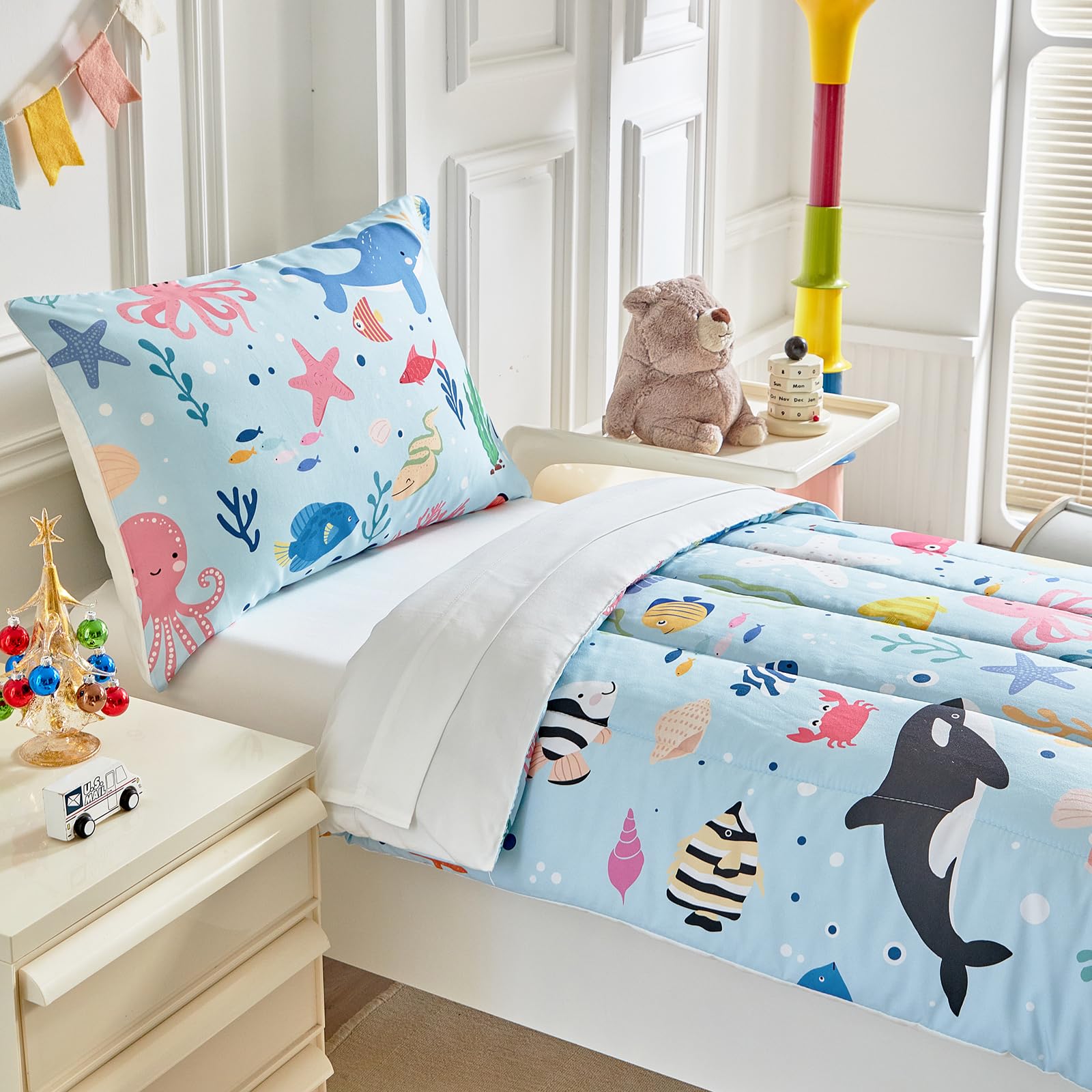 Joyreap ocean-themed fitted sheet made from microfiber for easy care