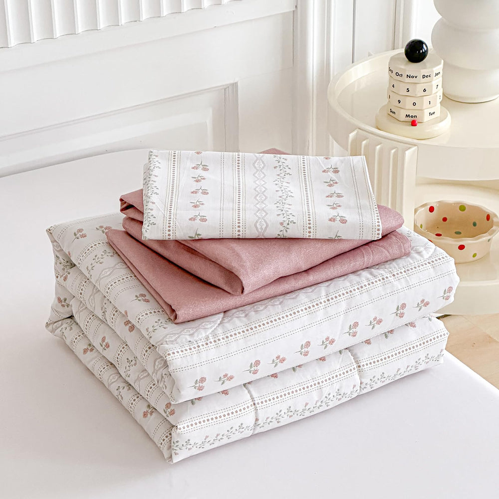 Joyreap reversible pillowcase close-up highlights kid-friendly design.